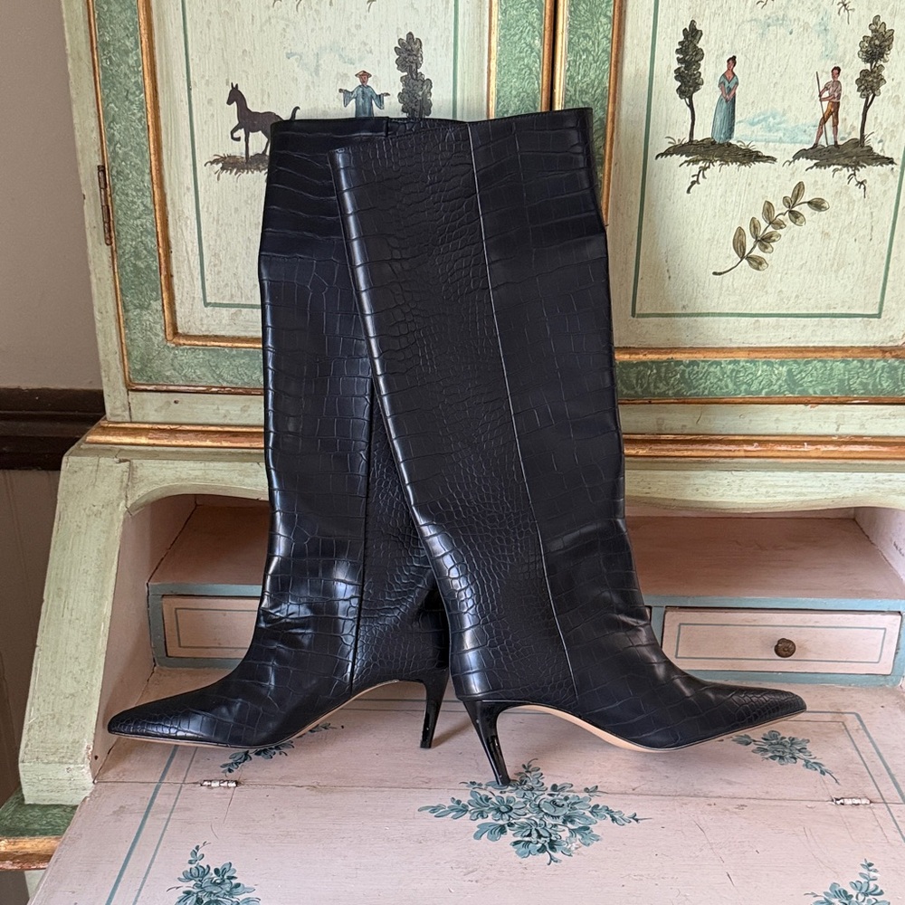 H&M Black Croc-Embossed Knee-High Pointed Toe Boots - Picture 6 of 10